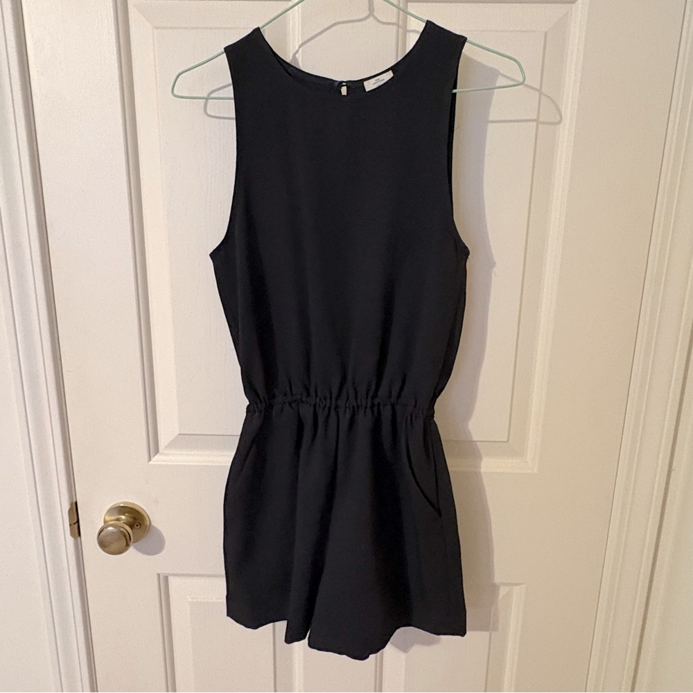 Aritzia Wilfred black romper, xxs